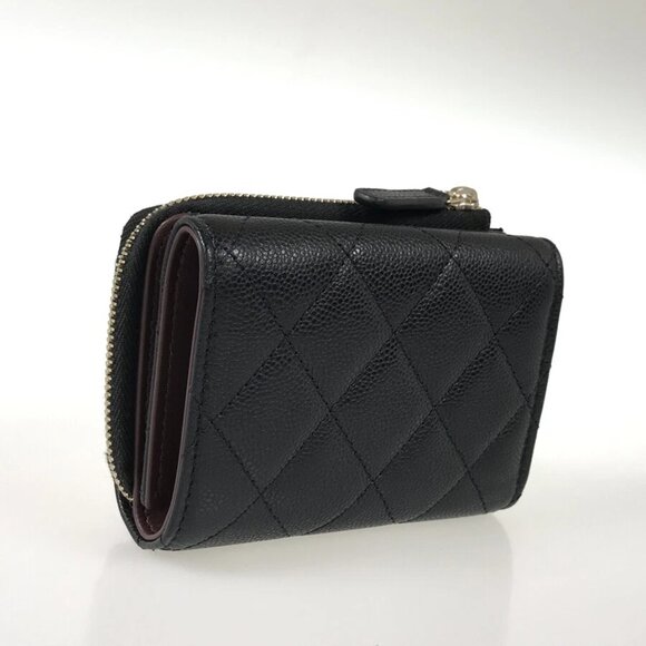 CHANEL Matelasse Trifold wallet - Picture 3 of 15